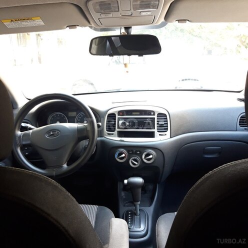 Hyundai Accent 2010, 270,000 km - 1.4 л - Bakı