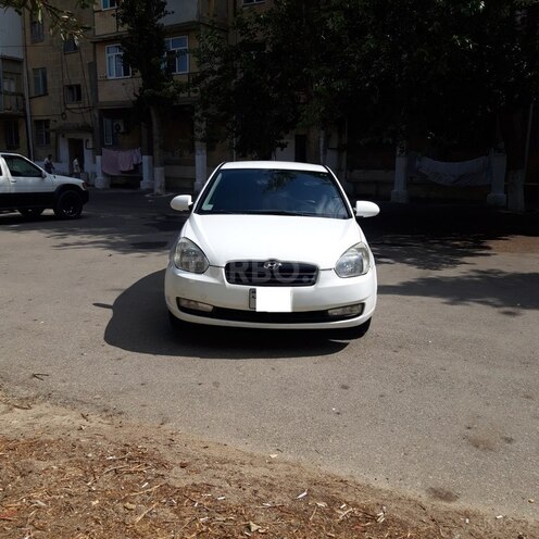 Hyundai Accent 2010, 270,000 km - 1.4 л - Bakı