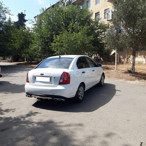 Hyundai Accent 2010, 270,000 km - 1.4 л - Bakı