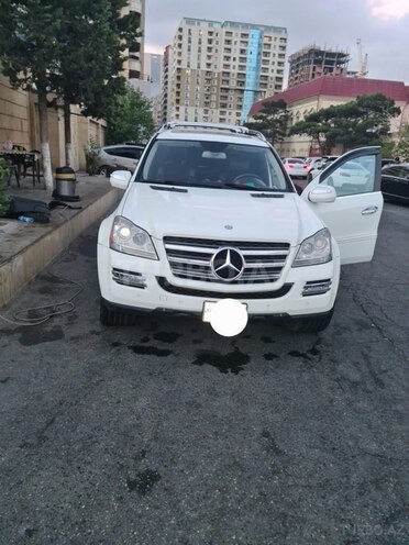 Mercedes GL 550 2009, 233,000 km - 5.5 l - Bakı