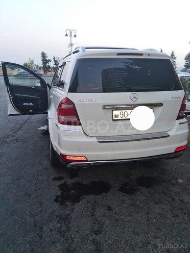 Mercedes GL 550 2009, 233,000 km - 5.5 l - Bakı