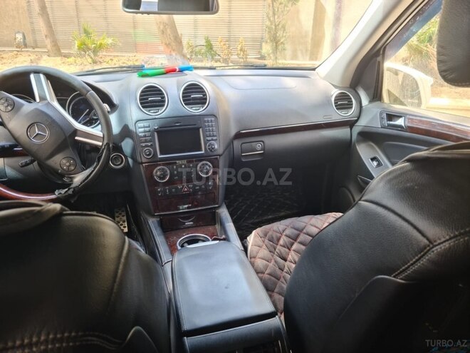 Mercedes GL 550 2009, 233,000 km - 5.5 l - Bakı