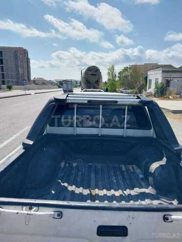 Mitsubishi L200 2005, 285,000 km - 2.5 l - Bakı