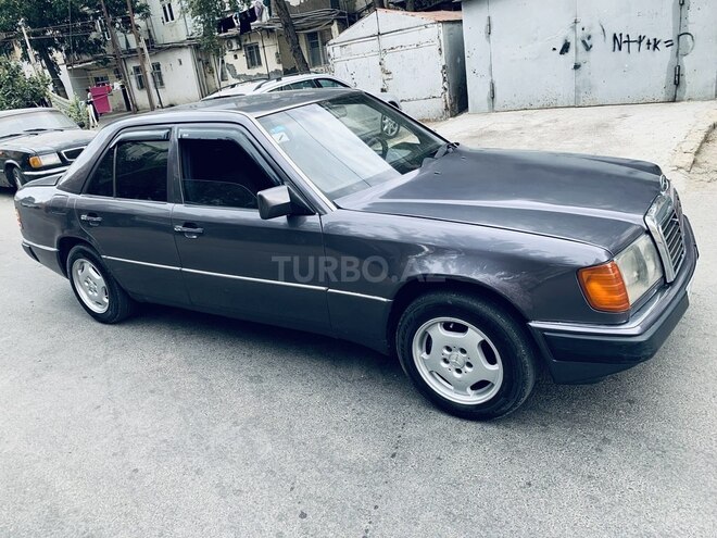 Mercedes E 200 1992, 241,041 km - 2.0 l - Sumqayıt