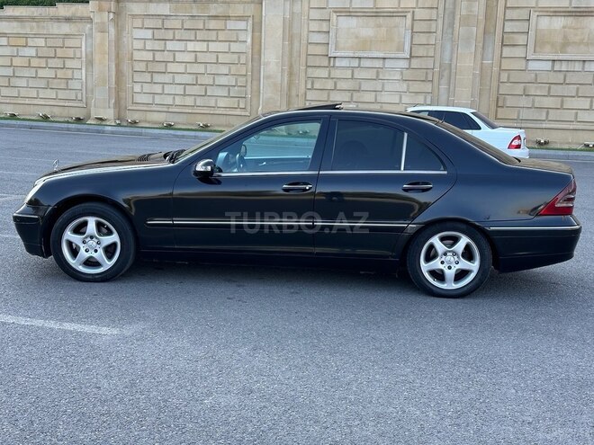 Mercedes C 220 2001, 350,000 km - 2.2 l - Bakı