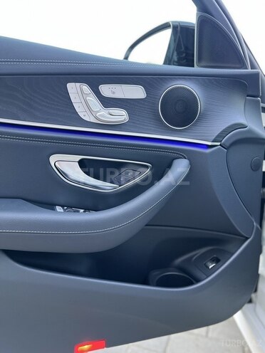Mercedes E 300 de 2022, 15,000 km - 2.0 л - Bakı