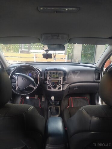 Hyundai i30 2008, 220,000 km - 1.6 л - Mingəçevir