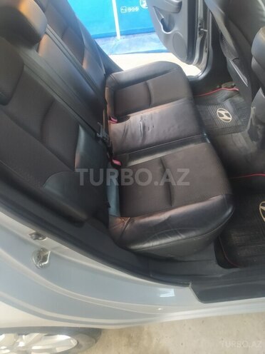 Hyundai i30 2008, 220,000 km - 1.6 л - Mingəçevir