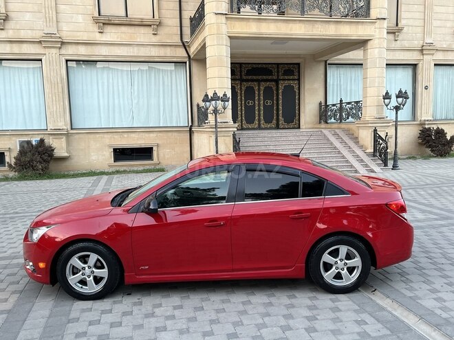 Chevrolet Cruze 2011, 299,000 km - 1.4 л - Bakı