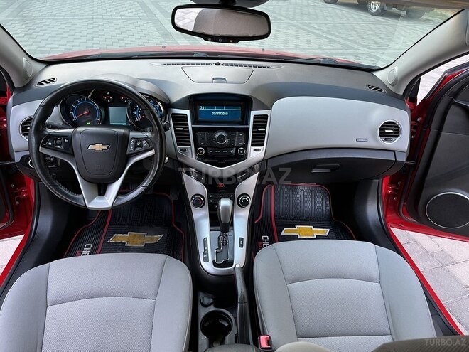 Chevrolet Cruze 2011, 299,000 km - 1.4 л - Bakı