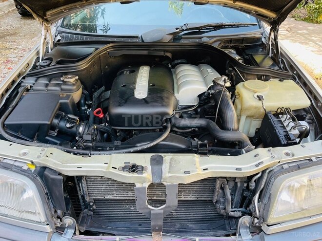 Mercedes C 220 2000, 220,000 km - 2.2 l - Bakı