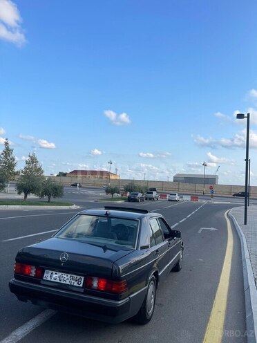 Mercedes 190 1990, 310,000 km - 2.0 л - Bakı