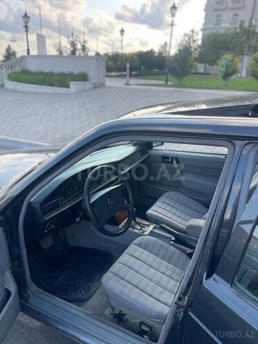 Mercedes 190 1990, 310,000 km - 2.0 л - Bakı