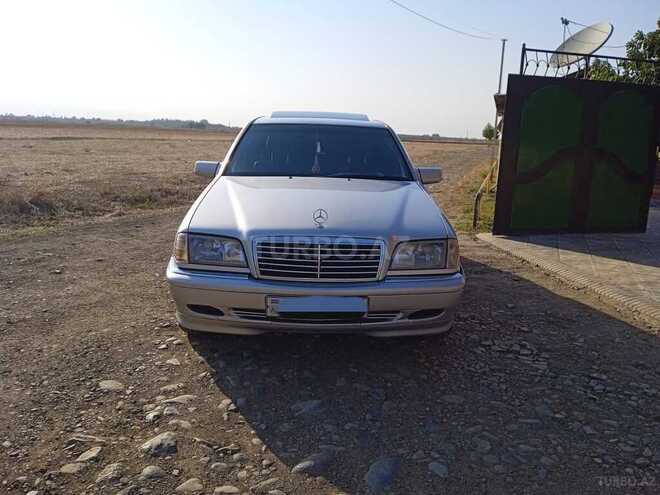 Mercedes C 230 1998, 299,690 km - 2.3 l - Masallı