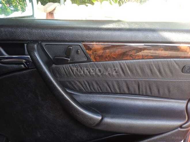 Mercedes C 230 1998, 299,690 km - 2.3 l - Masallı