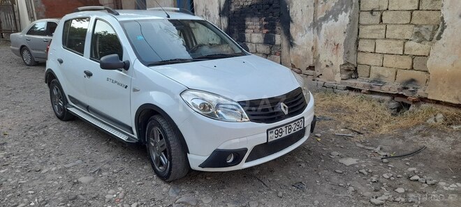 Renault Sandero 2012, 220,000 km - 1.6 l - Cəlilabad