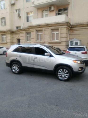 Kia Sorento 2010, 245,000 km - 2.0 л - Bakı