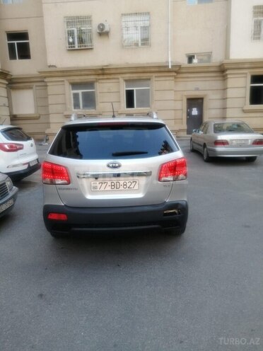 Kia Sorento 2010, 245,000 km - 2.0 л - Bakı