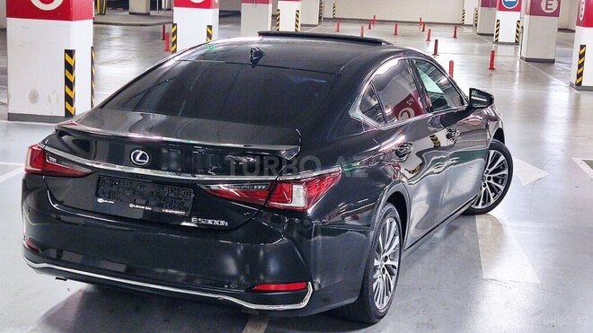 Lexus ES 300h 2021, 39,000 km - 2.5 л - Bakı