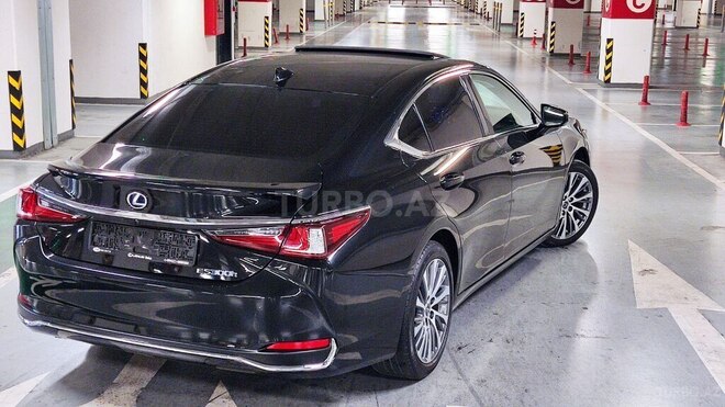 Lexus ES 300h 2021, 39,000 km - 2.5 л - Bakı