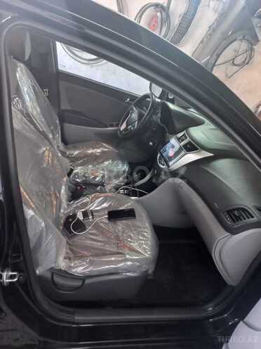 Hyundai Accent 2012, 110,000 km - 1.6 l - Bakı