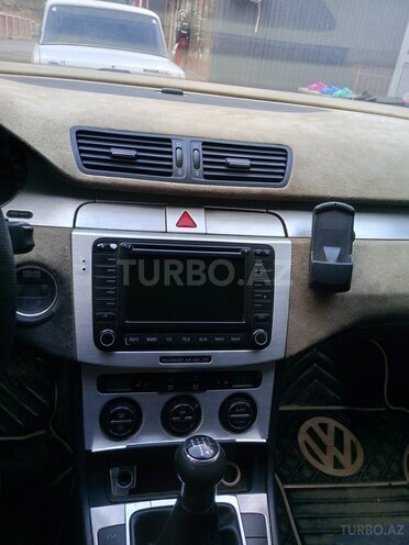 Volkswagen Passat 2005, 246,000 km - 2.0 l - Bakı