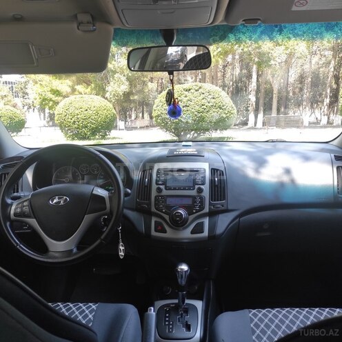 Hyundai i30 2011, 180,000 km - 1.6 л - Xırdalan