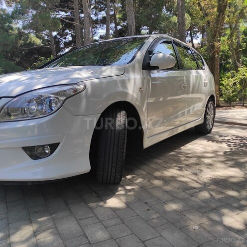 Hyundai i30 2011, 180,000 km - 1.6 л - Xırdalan