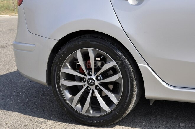 Hyundai i30 2012, 218,000 km - 1.6 л - Bakı