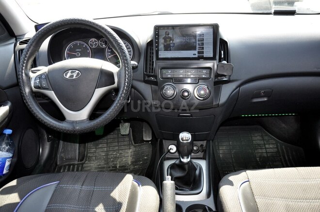 Hyundai i30 2012, 218,000 km - 1.6 л - Bakı