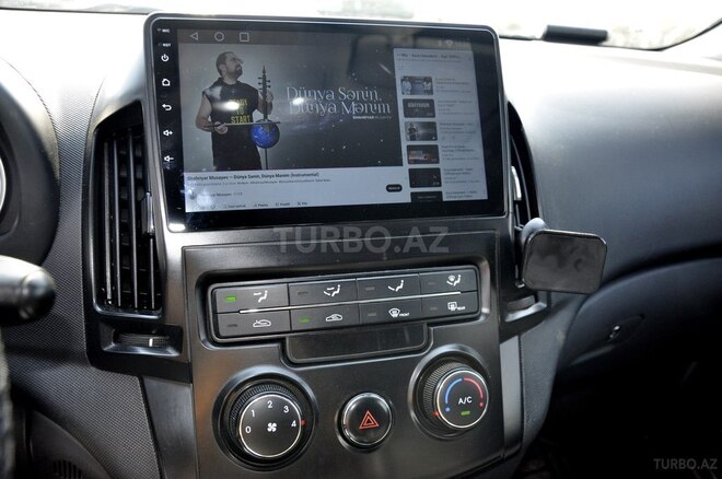 Hyundai i30 2012, 218,000 km - 1.6 л - Bakı