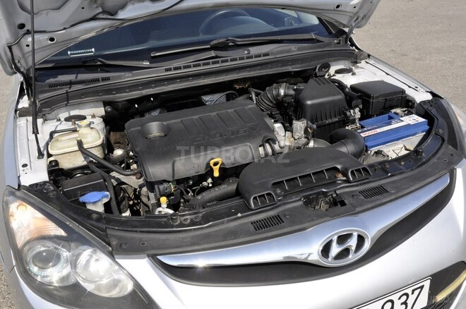 Hyundai i30 2012, 218,000 km - 1.6 л - Bakı