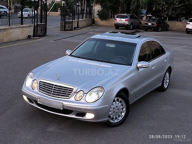 Mercedes E 240 2002, 210,123 km - 2.6 l - Bakı