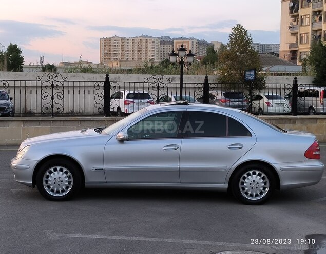 Mercedes E 240 2002, 210,123 km - 2.6 l - Bakı