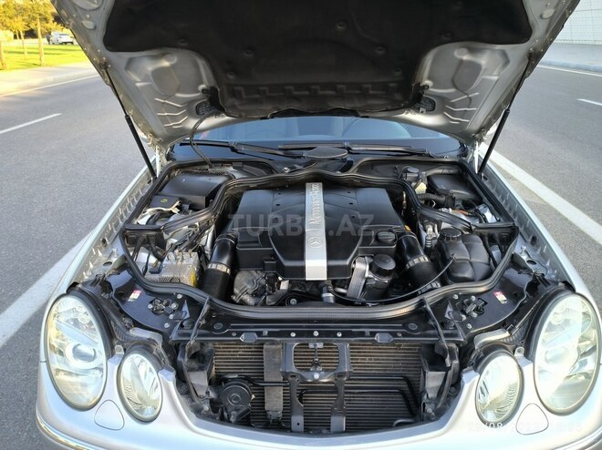 Mercedes E 240 2002, 210,123 km - 2.6 l - Bakı
