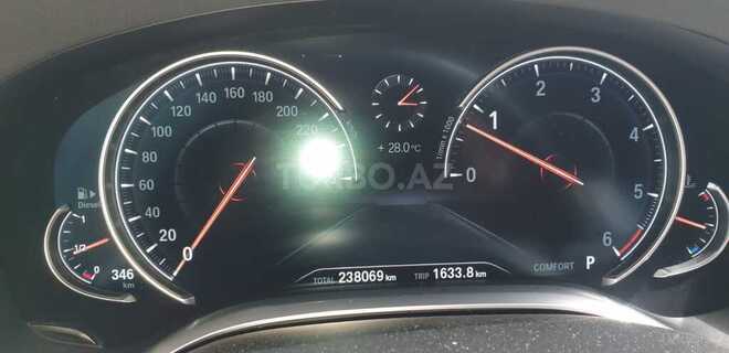 BMW 750 2016, 238,069 km - 4.4 l - Bakı