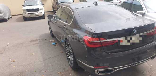 BMW 750 2016, 238,069 km - 4.4 l - Bakı