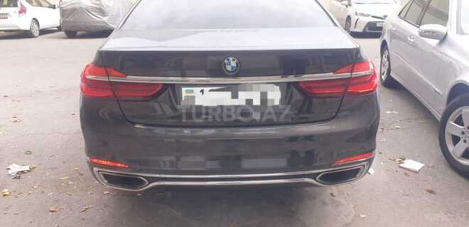 BMW 750 2016, 238,069 km - 4.4 l - Bakı
