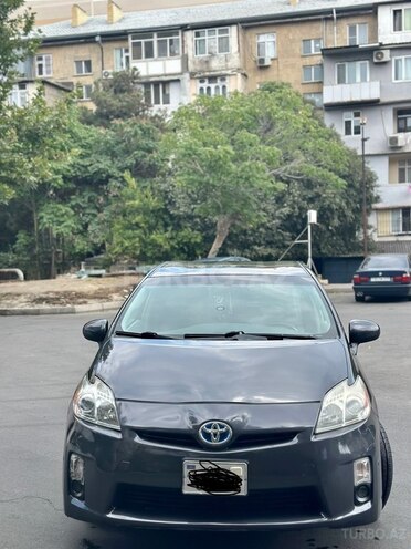 Toyota Prius 2010, 195,000 km - 1.8 l - Saatlı