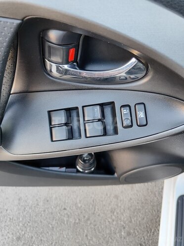 Toyota RAV4 2010, 222,000 km - 2.0 l - Bakı