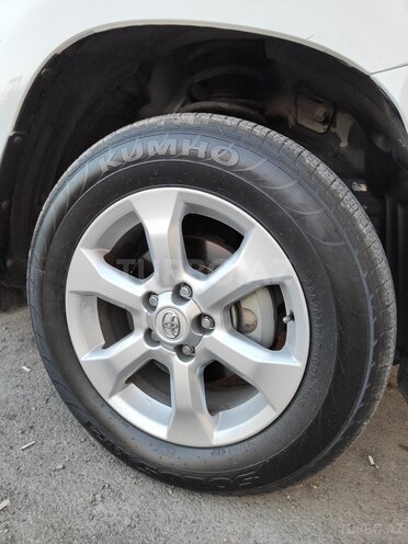 Toyota RAV4 2010, 222,000 km - 2.0 l - Bakı