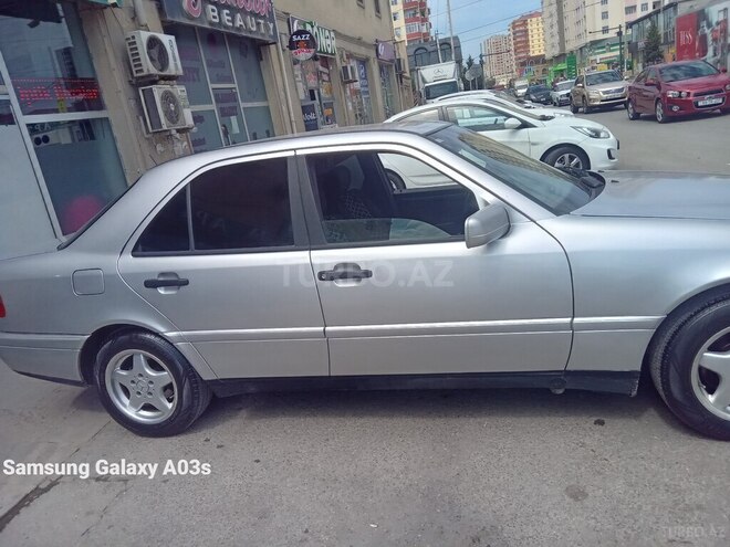 Mercedes C 180 1995, 418,000 km - 1.8 l - Bakı