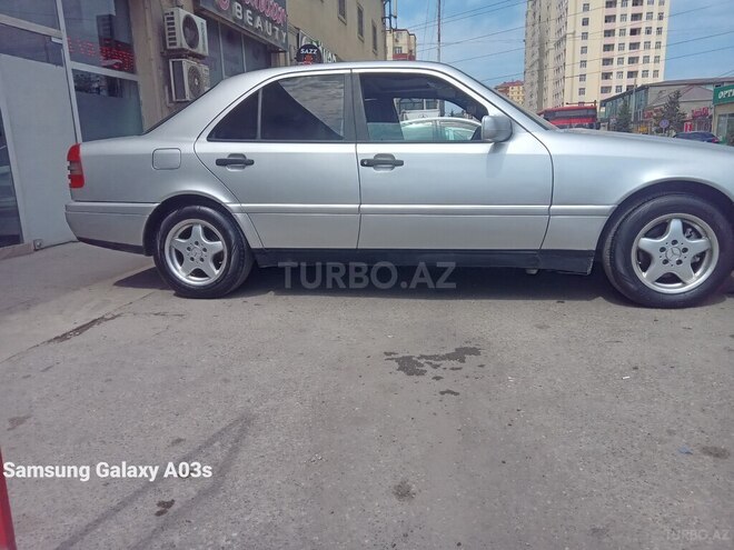 Mercedes C 180 1995, 418,000 km - 1.8 l - Bakı