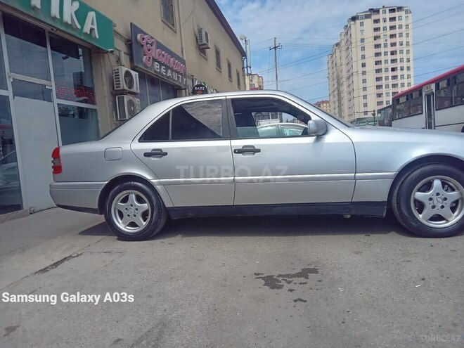 Mercedes C 180 1995, 418,000 km - 1.8 l - Bakı