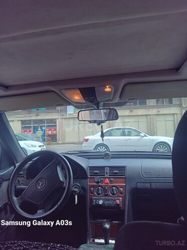 Mercedes C 180 1995, 418,000 km - 1.8 l - Bakı
