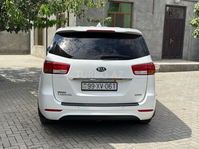 Kia Carnival 2016, 169,517 km - 2.2 l - Bakı