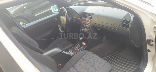 Mercedes C 200 1998, 271,874 km - 2.0 l - Bakı