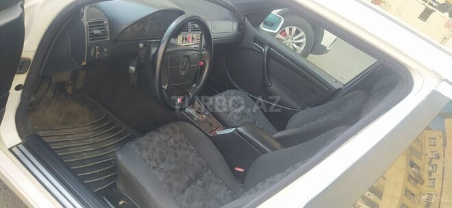 Mercedes C 200 1998, 271,874 km - 2.0 l - Bakı