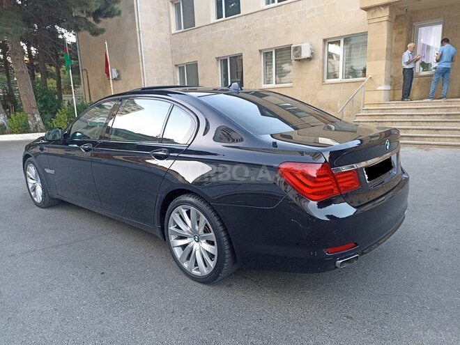 BMW 750 2011, 248,000 km - 4.4 l - Bakı