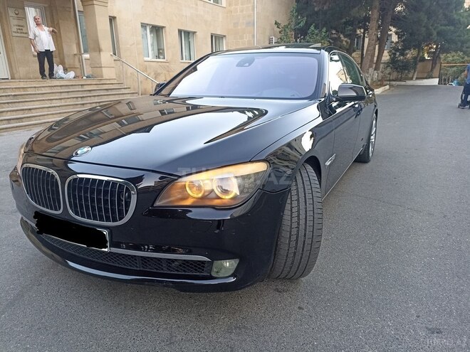 BMW 750 2011, 248,000 km - 4.4 l - Bakı